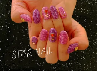 ネイル STAR NAIL所属・STAR NAILのネイルデザイン