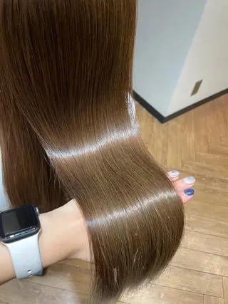 ロング 金城 二千夏のヘアスタイル