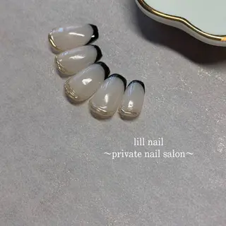 ミディアム pllia beautyのネイルデザイン