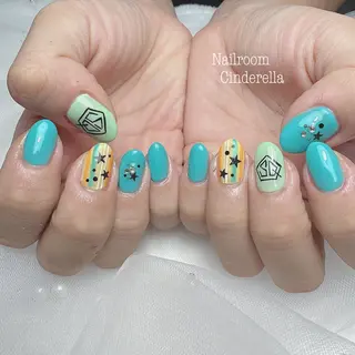 ネイル Nailroom. Cinderellaのネイルデザイン
