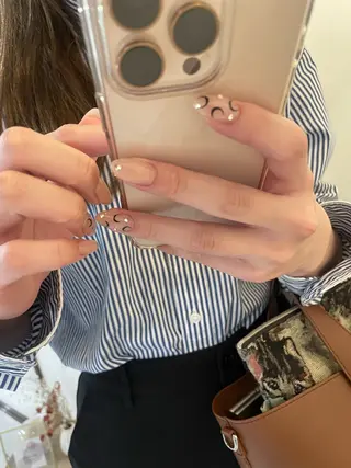 ミディアム LB.nail天王寺店所属・LB.naill SAEのネイルデザイン