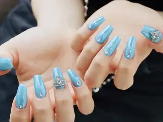 ネイル Salute本店 🦋仲原里佳のネイルデザイン