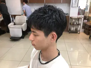 メンズ 東梅田エリアカラー ヘアセットNo. 1のヘアスタイル