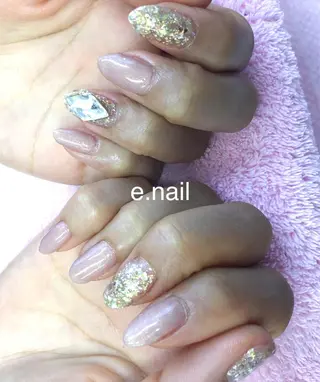 ネイル e.nail所属・和賀井 恵理のネイルデザイン