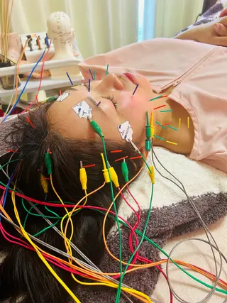 美容鍼灸サロン mahoroba院長のエステ・リラクイメージ