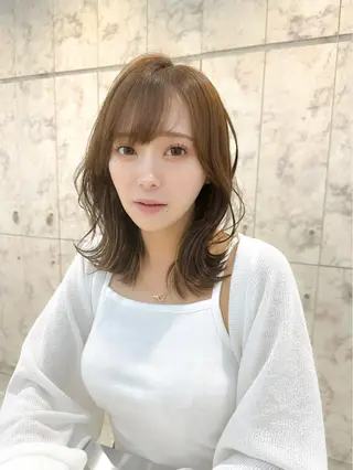 ミディアム カラー 髪質改善サロン Sea shinjuku 新宿南口【シー シンジュク】所属・髪質改善/韓国ヘア レイヤー/新宿/ロミのヘアスタイル