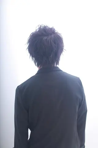 メンズ ブリーチカラー/ 岩破瑞希のヘアスタイル