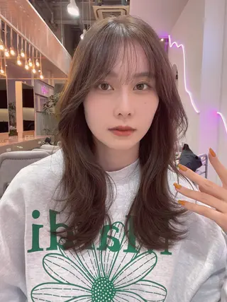 ロング カラー wixy    mimi所属・透明感カラーの人 ベージュの王様のヘアスタイル