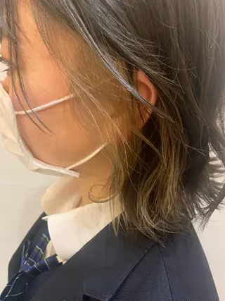 ミディアム カラー 齋藤 志穂のヘアスタイル