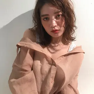 ミディアム マツエクモデル 安藤裕子の眉毛・アイブロウイメージ