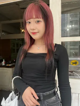 セミロング カラー ハイトーン/顔まわり レイヤー/YUKAのヘアスタイル