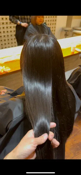 ロング CoCooN TAKUMAのヘアスタイル