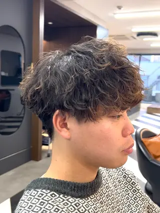 パーマ メンズ 伊藤 陸のヘアスタイル