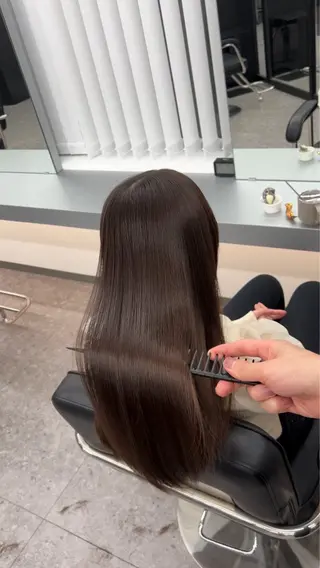 ロング 髪質改善ストレート Kantaのヘアスタイル