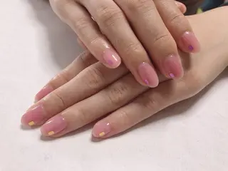 ネイル mano nella mano所属・mano nella manoのネイルデザイン