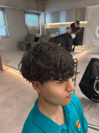パーマ メンズ メンズサロンU所属・ブリーチ/パーマ特化 片平和寿のヘアスタイル