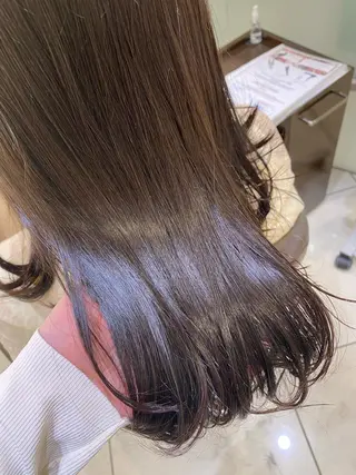 ミディアム カラー 細めハイライト🩶 ボブ/レイヤーカットのヘアスタイル