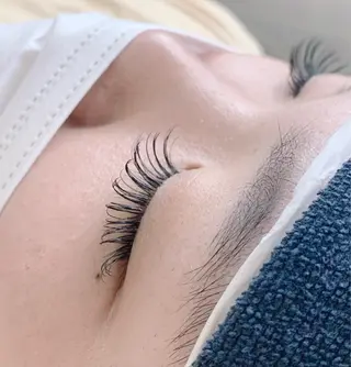 マツエク・マツパ ⁺˚･༓☾アルーシェ みゆり☽༓･˚⁺のマツエク・マツパデザイン