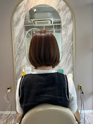 ショート カラー 艶ボブ🌼 MAHOのヘアスタイル