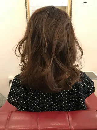 パーマ 口コミ評価4.9⭐︎ カワナベ マサシのヘアスタイル