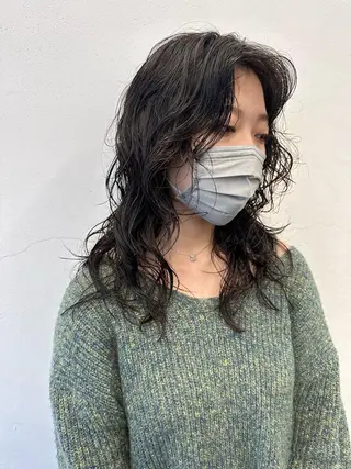 セミロング パーマ 🎀ツヤ髪韓国網紅 ヘアミカ🎀のヘアスタイル