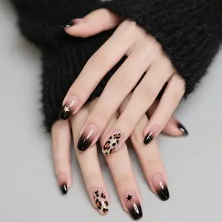 ネイル 鈴木 彩星のネイルデザイン