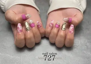 ネイル 727 nailのネイルデザイン