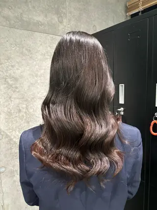 ロング ヘアアレンジ 🎀縮毛矯正.暗髪 .艶髪🩶ちひろのヘアスタイル