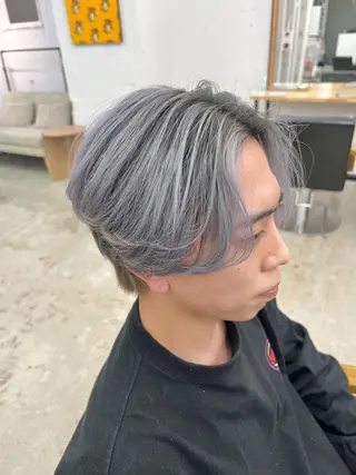 カラー メンズ MONIQA原宿所属・24時間受付🌈ブリ ーチ特化RYUTOのヘアスタイル