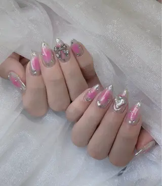 ネイル ドットネイル by maison de charme所属・🎀 AYANEのネイルデザイン