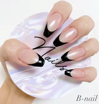 ネイル B- nailのネイルデザイン
