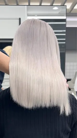 ロング カラー 高島大登/顔周り /レイヤーカットのヘアスタイル