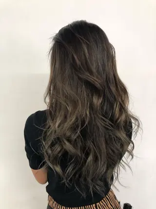 ロング カラー ヘアアレンジ 【ショートボブ🤎】 YU-KAのヘアスタイル