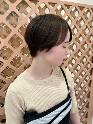 ショート カラー 川間 将彦のヘアスタイル