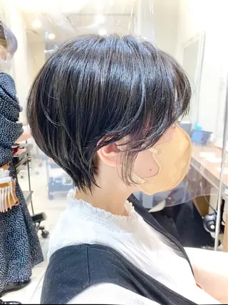 ショート カラー 横山 直輝のヘアスタイル