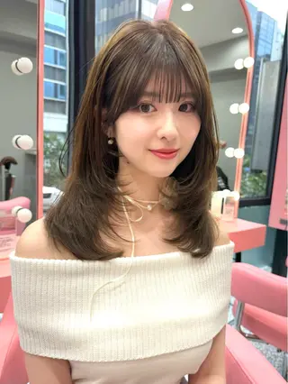 ロング VOTAN shibuya所属・REINA𓍯/ 透明感カラー/顔周りのヘアスタイル