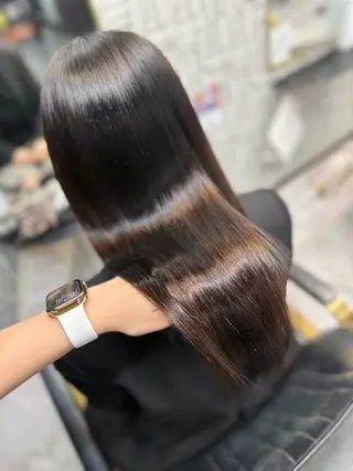 ロング arose久留米所属・山中 莉乃のヘアスタイル