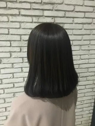 ミディアム カラー Lapel green所属・Lapelgreen 森町 / AOIのヘアスタイル