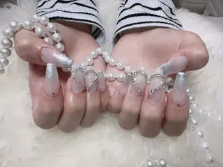 ネイル WISTERIA kozueのネイルデザイン