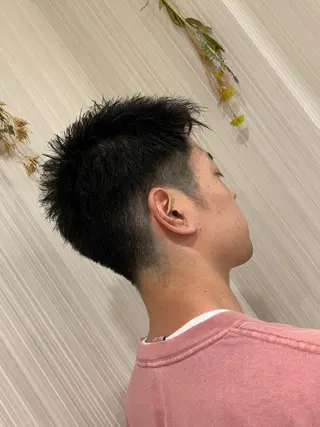 メンズ 〖 韓国hair 〗 室岡　咲希のヘアスタイル