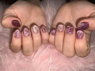 ネイル 安永 彩香のネイルデザイン