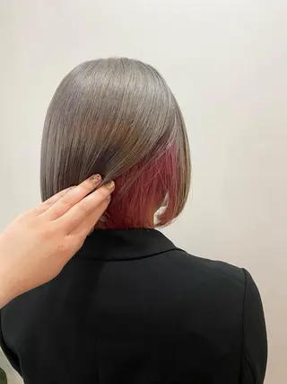 ショート カラー Kazaoka Saraのヘアスタイル