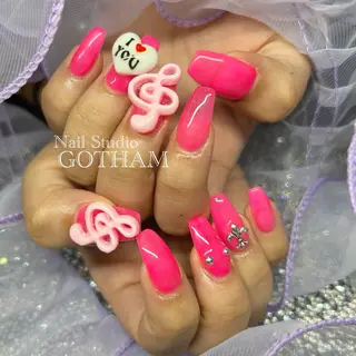 ネイル Nail Studio GOTHAM所属・高円寺駅からすぐ🌈 ネイルGOTHAMのネイルデザイン