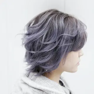 カラー 艶髪✨ハイトーン ✨ホワイト✨北宗一郎のヘアスタイル