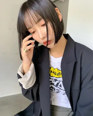 カラー カミヤマ サヤカのヘアスタイル