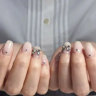 ネイル yu ri 🌹のネイルデザイン