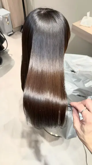 ロング カラー ヘアアレンジ MiU所属・韓国×髪質改善×美髪 縮毛矯正×レイヤーのヘアスタイル