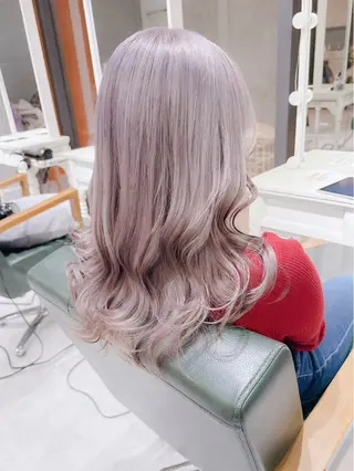 ロング カラー ヘアアレンジ 𝐑𝐈𝐍𝐊𝐀 🐷🖤のヘアスタイル