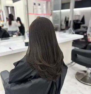 ロング カラー 🤍レイヤー/顔周り 暖色hirari🤍のヘアスタイル
