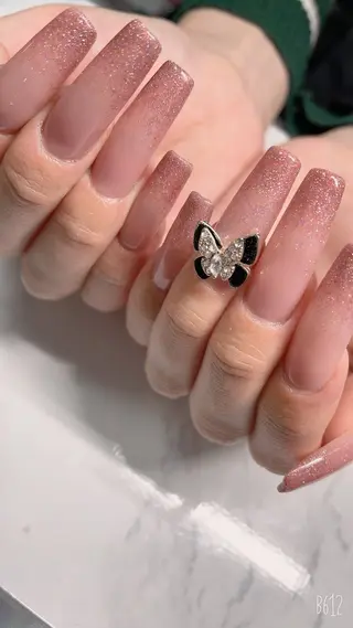 ロング nail salon Lavia所属・Lavia akaneのネイルデザイン